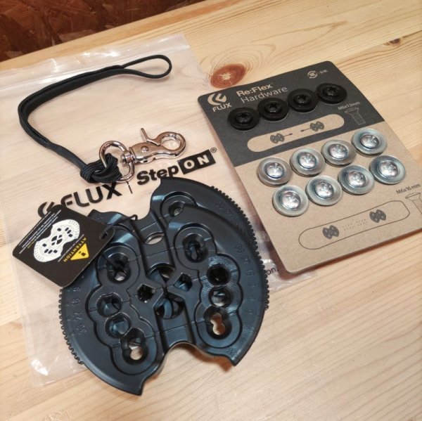 画像7: 23-24 FLUX DS STEP ON BLACK　☆1〜2日で発送いたします。 (7)